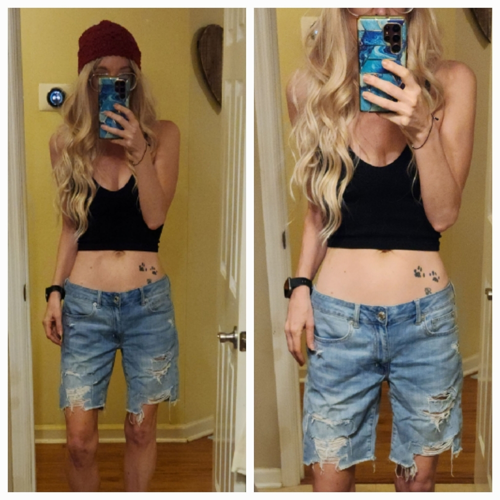 American Eagle Tomgirl Bermuda Distressed Shorts Size 6